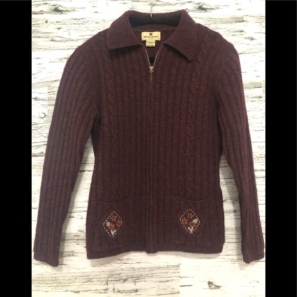 WOOLRICH black cherry 100% wool zip up sweater